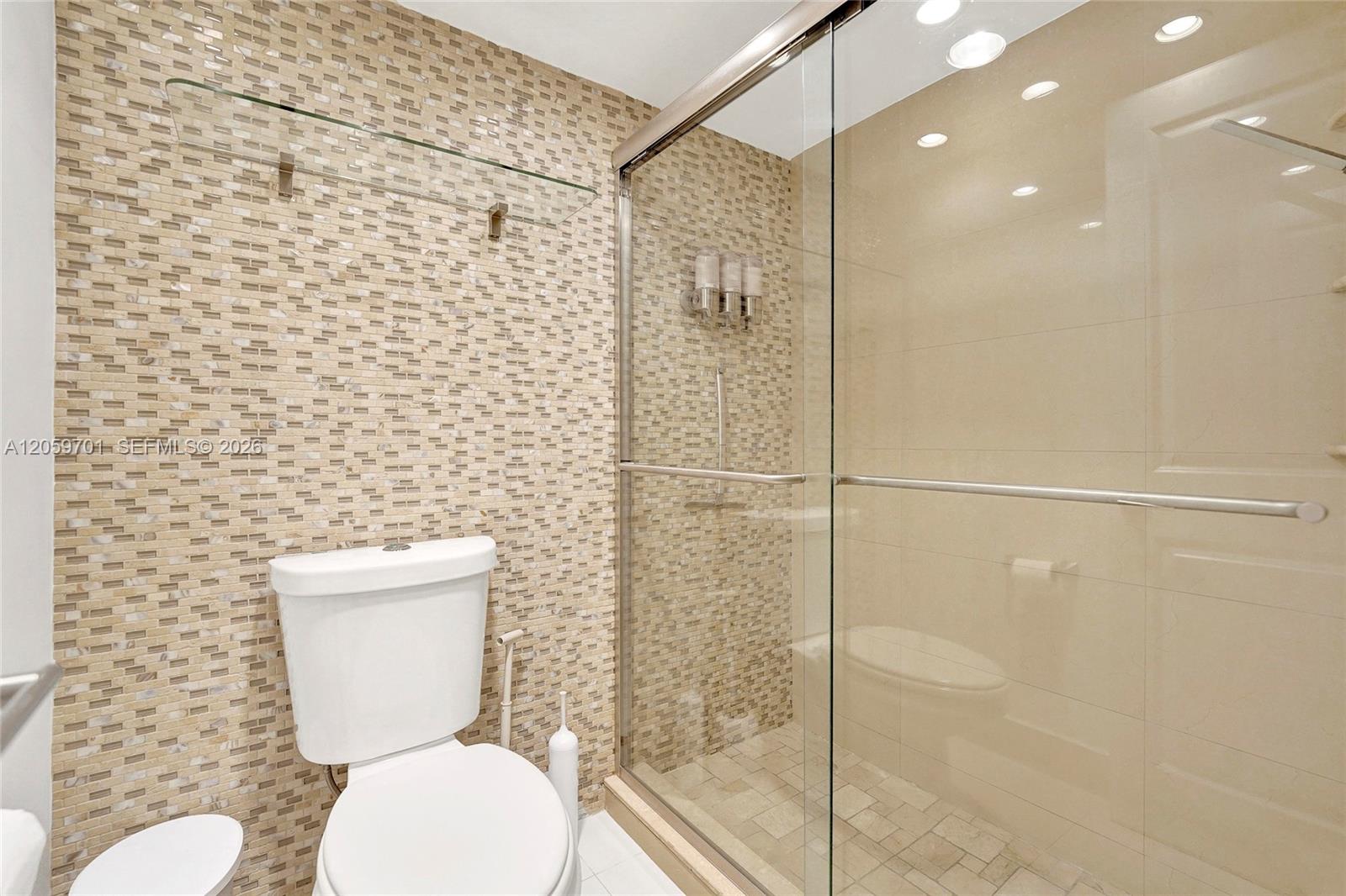 Photo of 2201 Ocean Dr  #604, Hollywood, Florida, 33019 - 