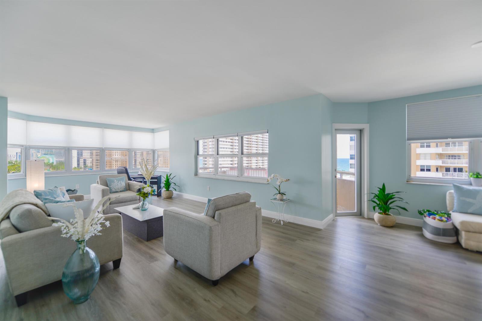 See details 8p 2 / 2 1380 sq. ft. $ 2026-08-28 0 Photo