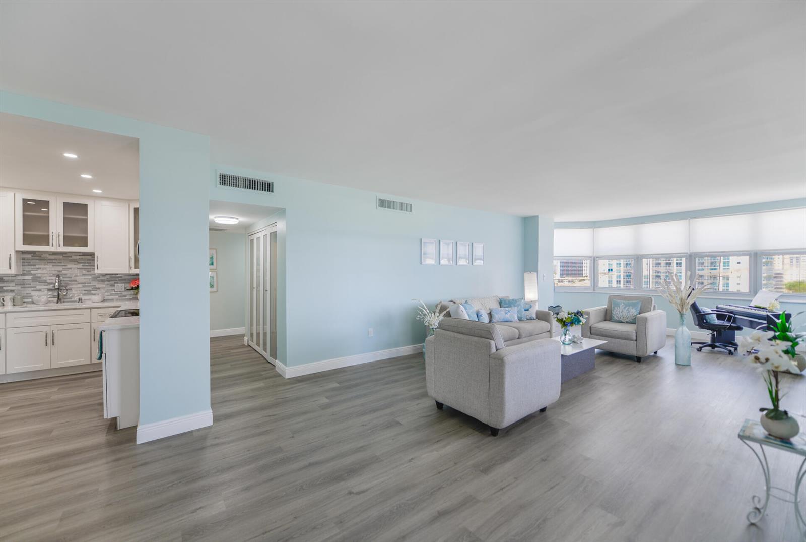 See details 8p 2 / 2 1380 sq. ft. $ 2026-08-28 0 Photo