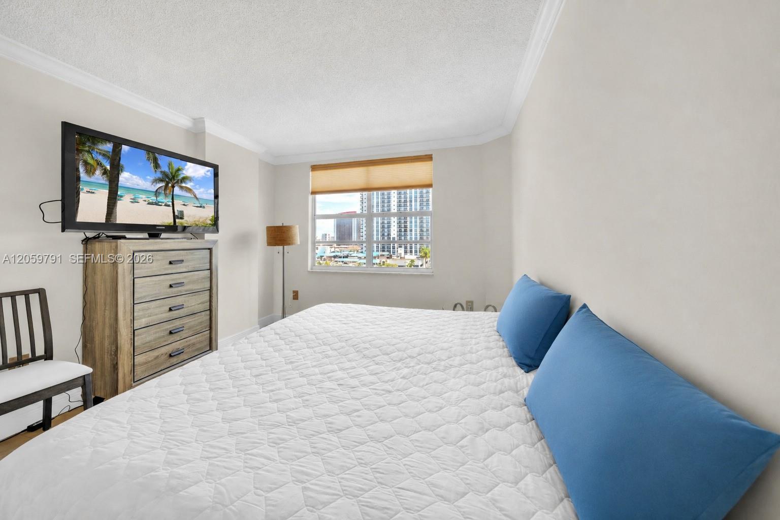 Ver detalles 6p 2 / 2 1380 sq. ft. $ 2026-07-25 0 foto