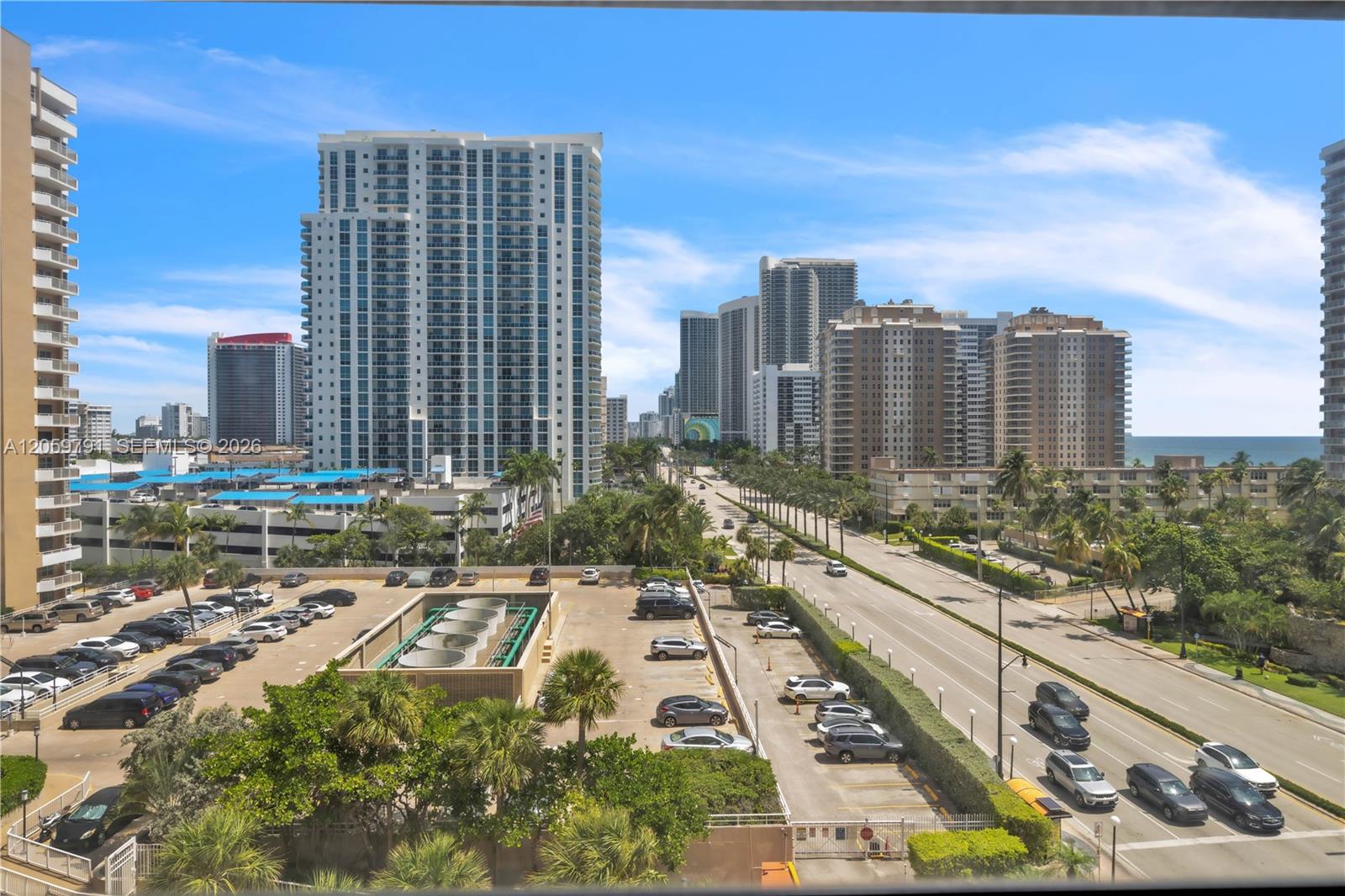 Ver detalles 6p 2 / 2 1380 sq. ft. $ 2026-07-25 0 foto
