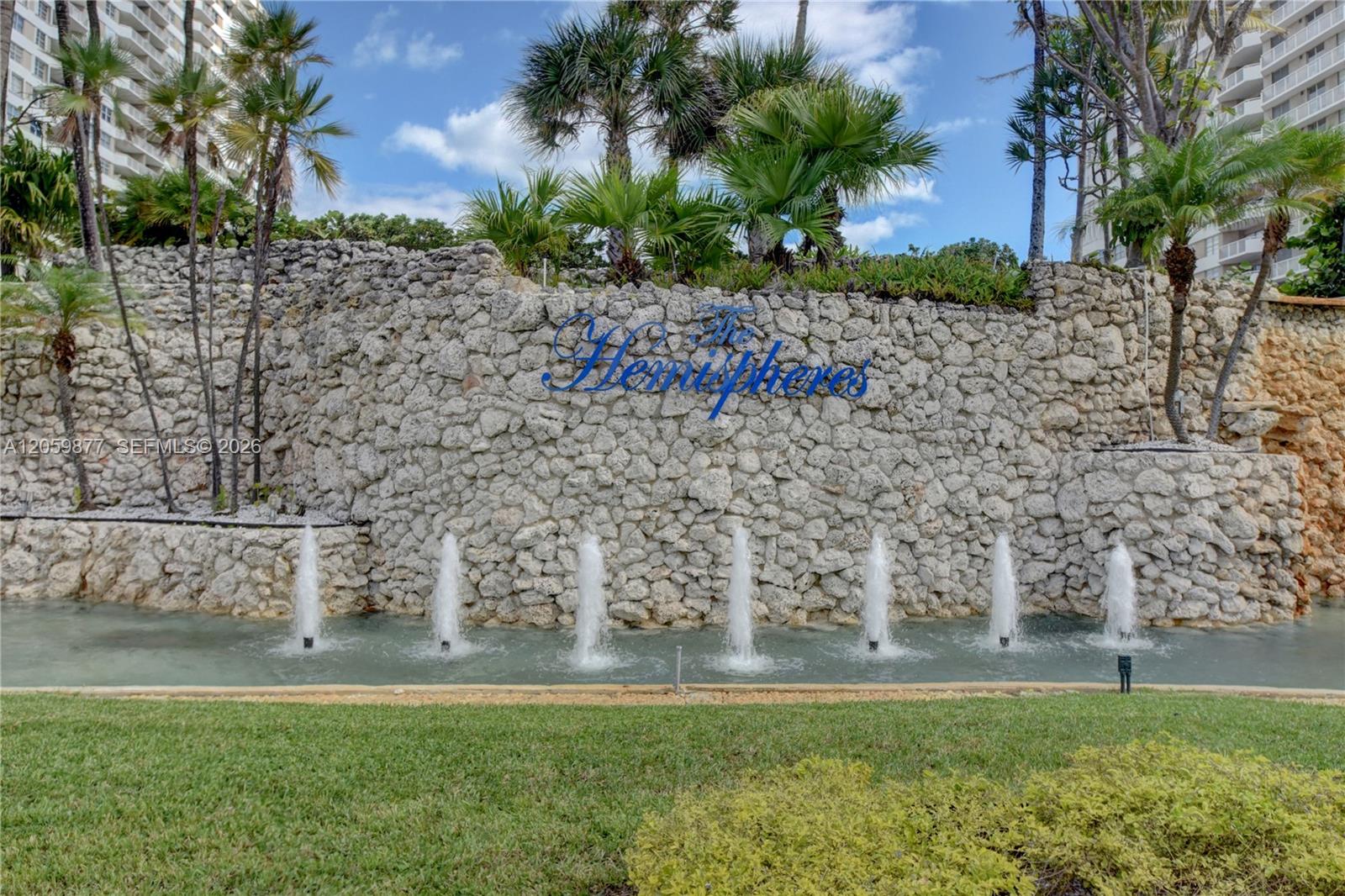 See details 16A 1 / 2 870 sq. ft. $ 2026-07-25 0 Photo