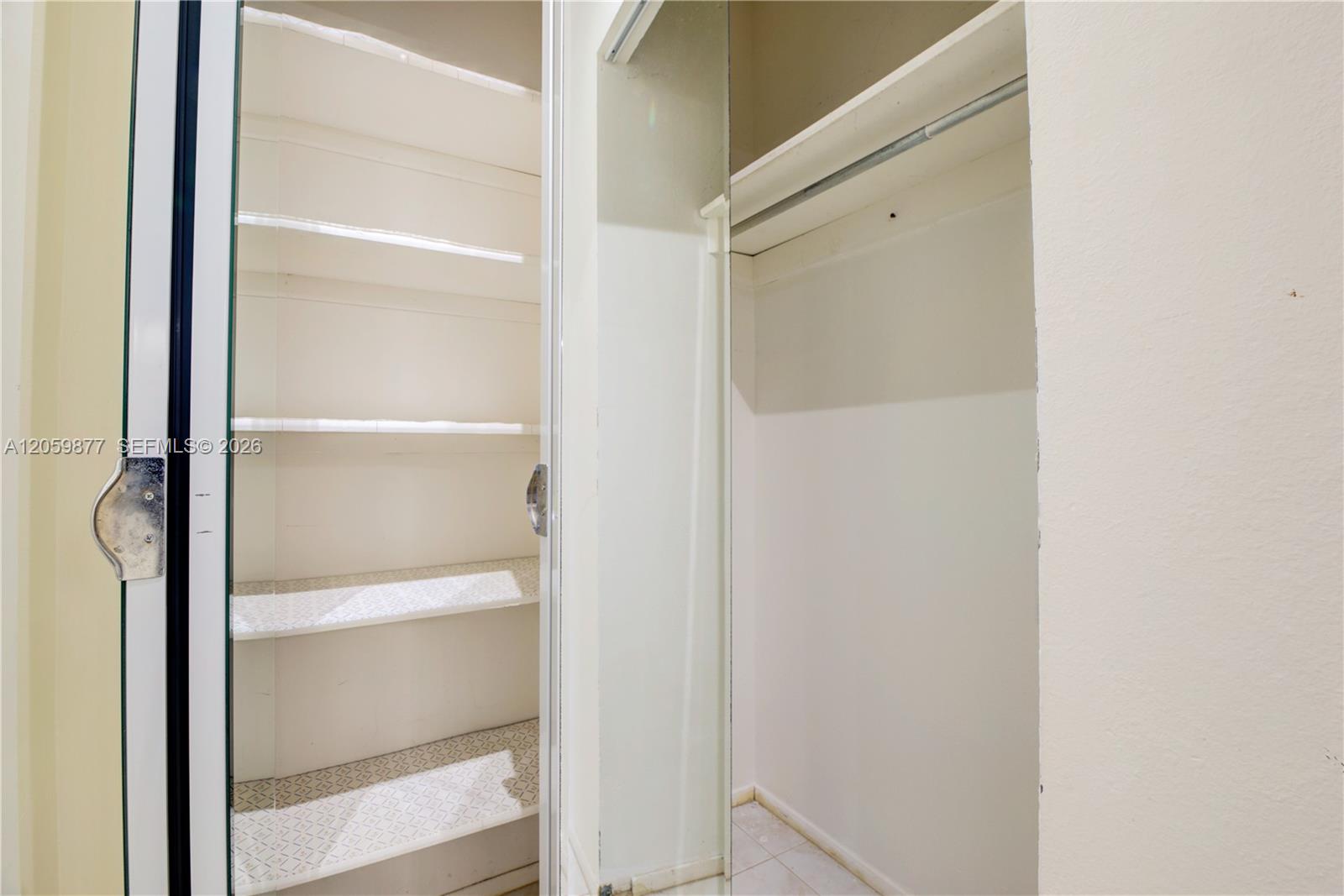 16A 1 / 2 870 sq. ft. $ 2026-07-25 0 Photo