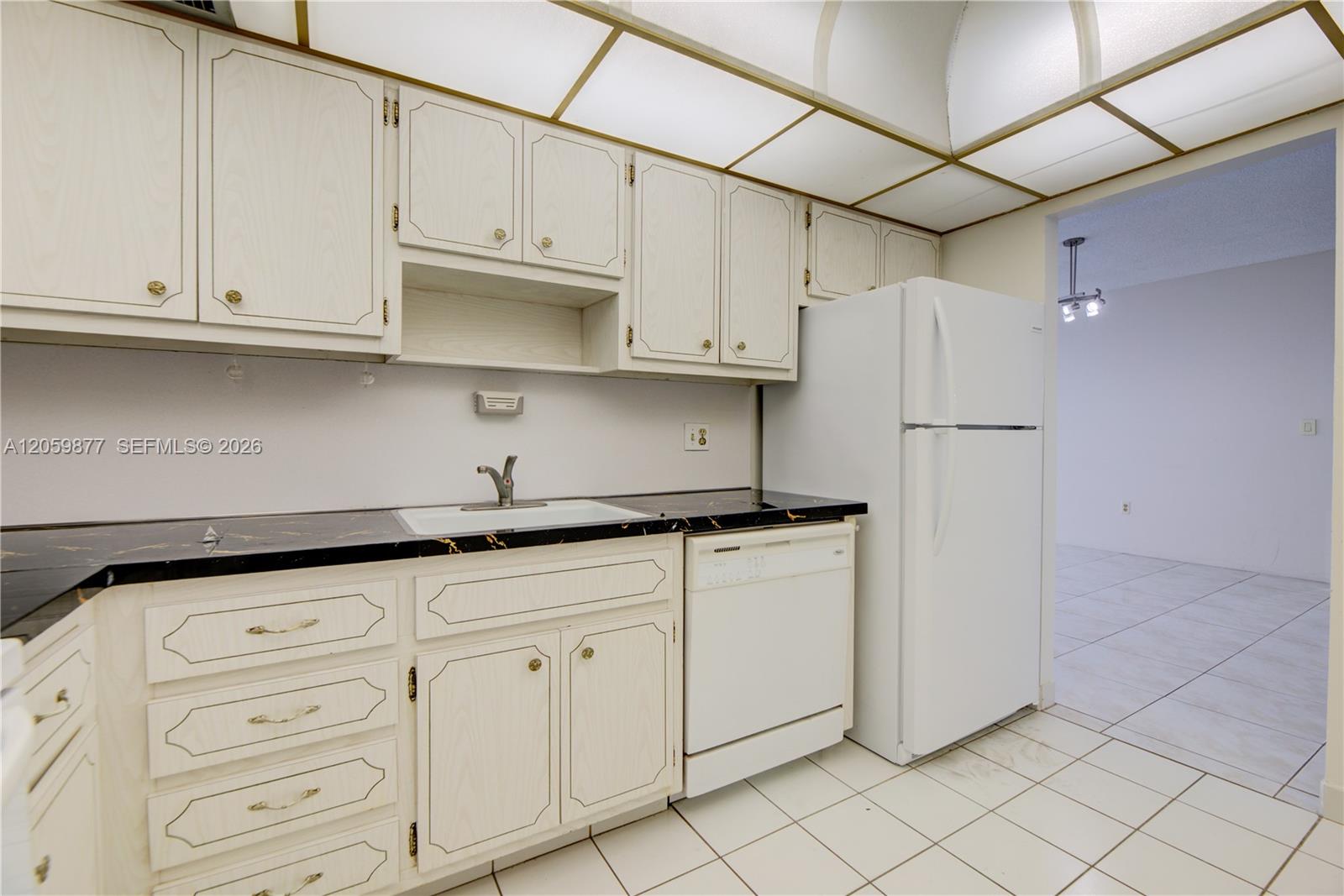 16A 1 / 2 870 sq. ft. $ 2026-07-25 0 Photo