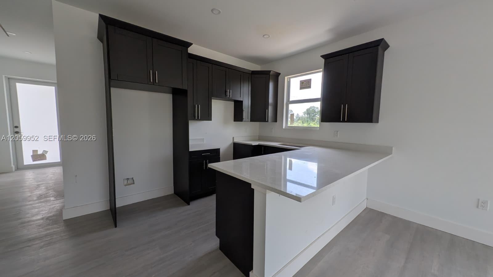 See details 3 / 2 sq. ft. $ 2026-07-26 0 Photo