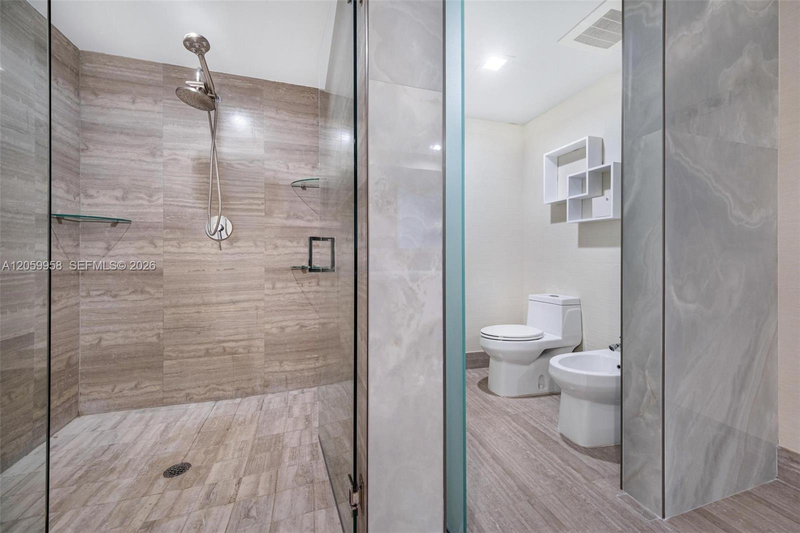 Photo of 3951 Ocean Dr  #402, Hollywood, Florida, 33019 - 