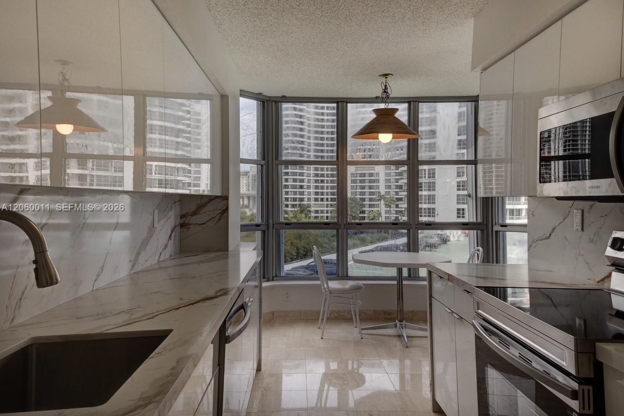 Photo of 3600 Mystic Pointe Dr  #613, Aventura, Florida, 33180 - 