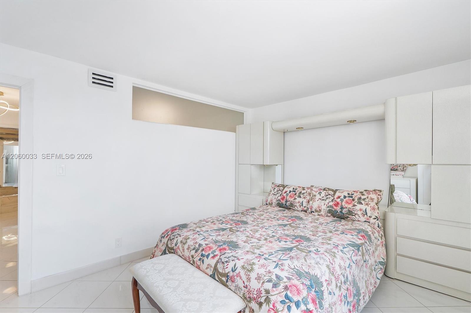 Photo of 1865 Ocean Dr  #11J, Hallandale Beach, Florida, 33009 - 