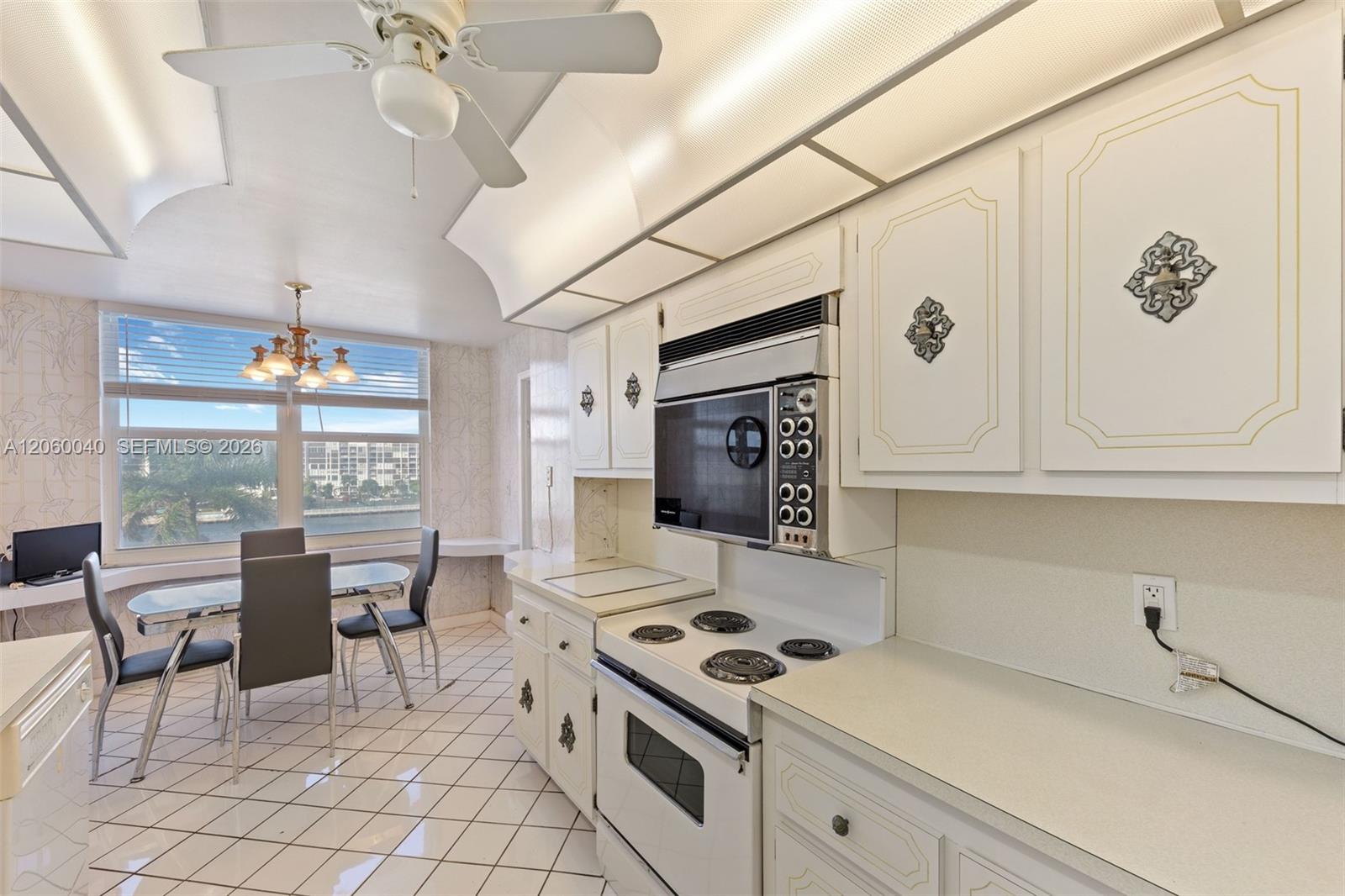 Photo of 2751 Ocean Dr  #501N, Hollywood, Florida, 33019 - 