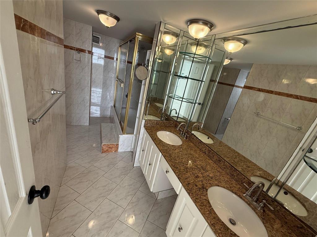 Photo of 1833 OCEAN  #808, Hallandale Beach, Florida, 33009 - 08