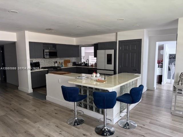 8950 3 / 2 2490 sq. ft. $ 2026-07-26 0 Photo