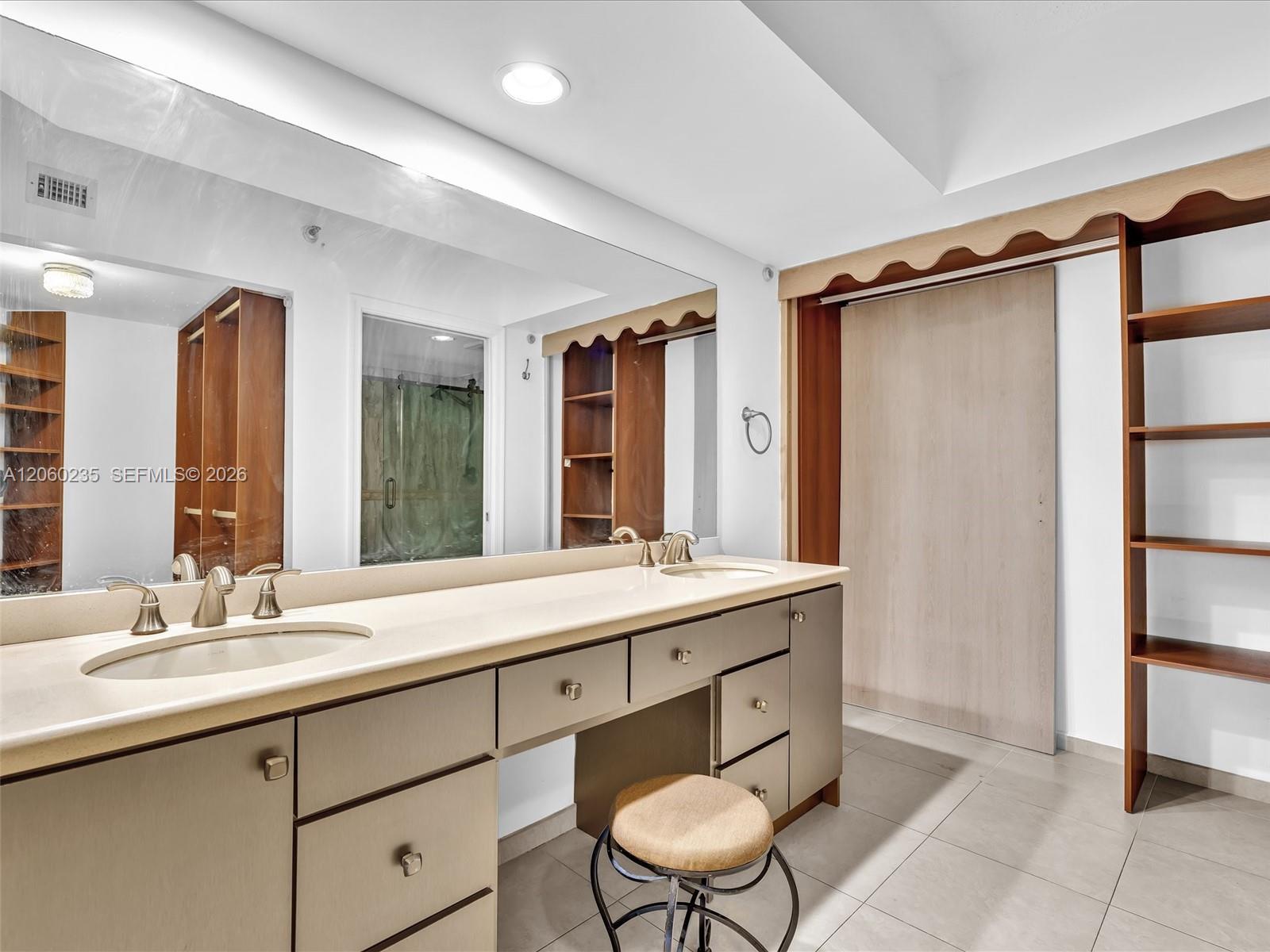 Photo of 3530 Mystic Pointe Dr  #1004, Aventura, Florida, 33180 - 