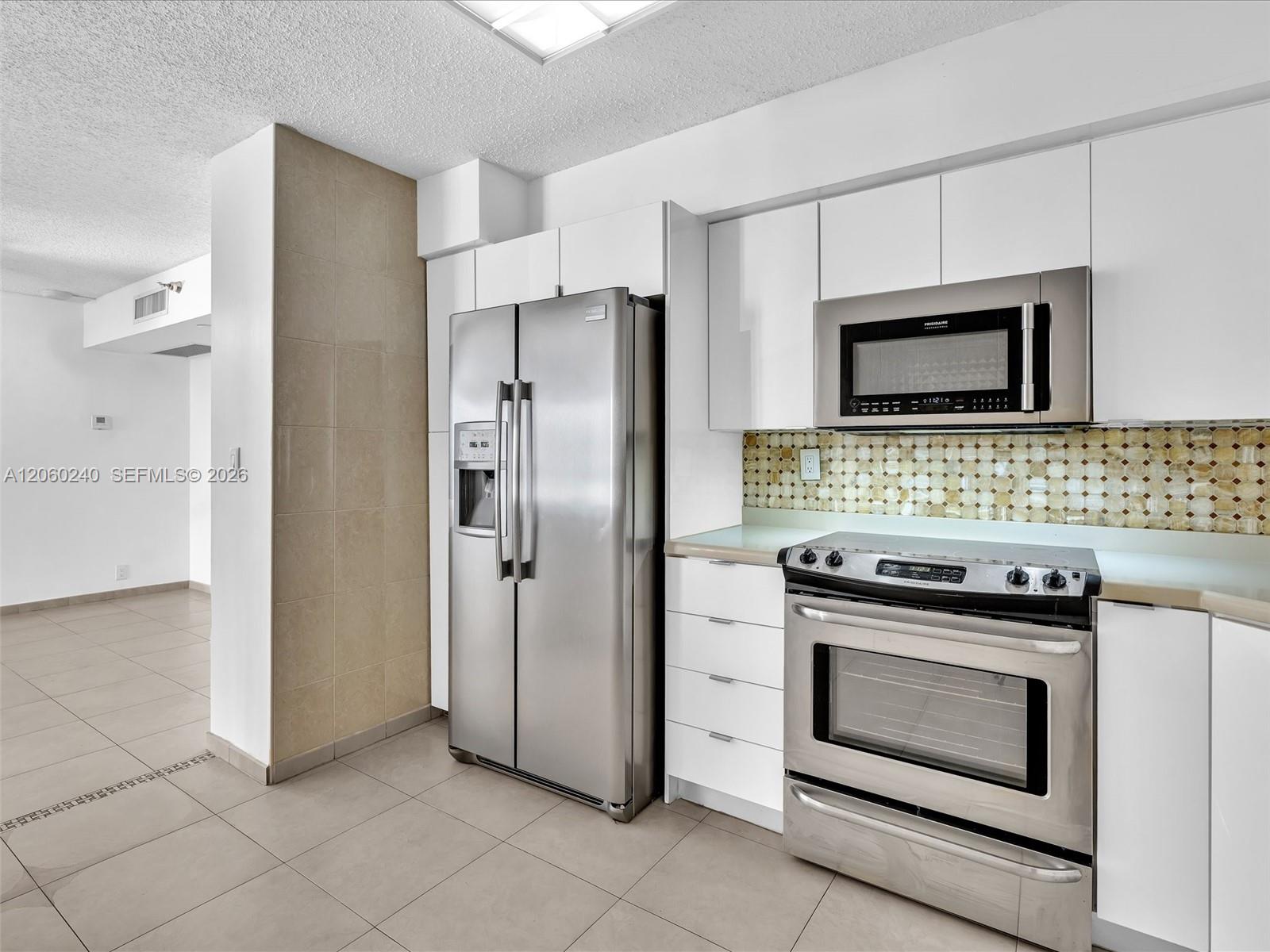 Photo of 3530 Mystic Pointe Dr  #1004, Aventura, Florida, 33180 - 