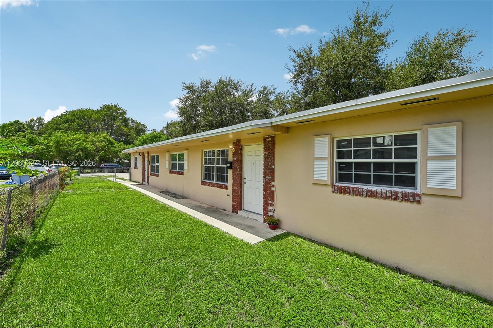   /  1890 sq. ft. $ 2026-07-27 0 foto