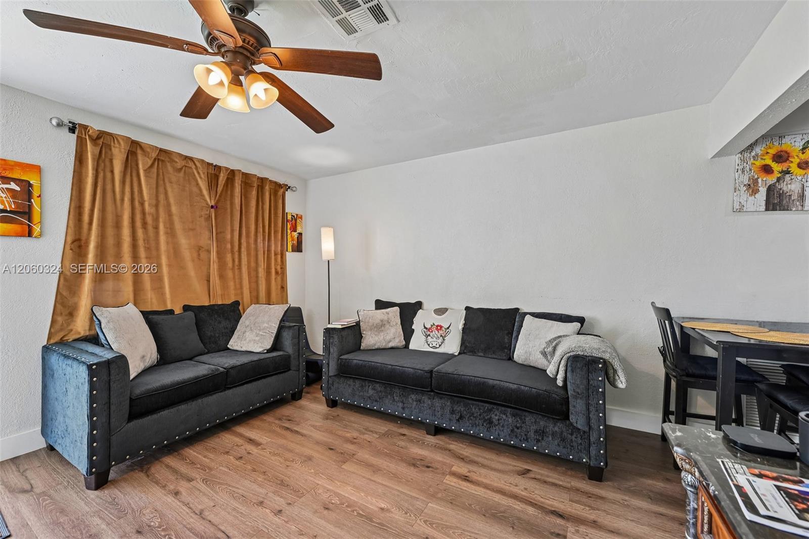   /  1890 sq. ft. $ 2026-07-27 0 foto