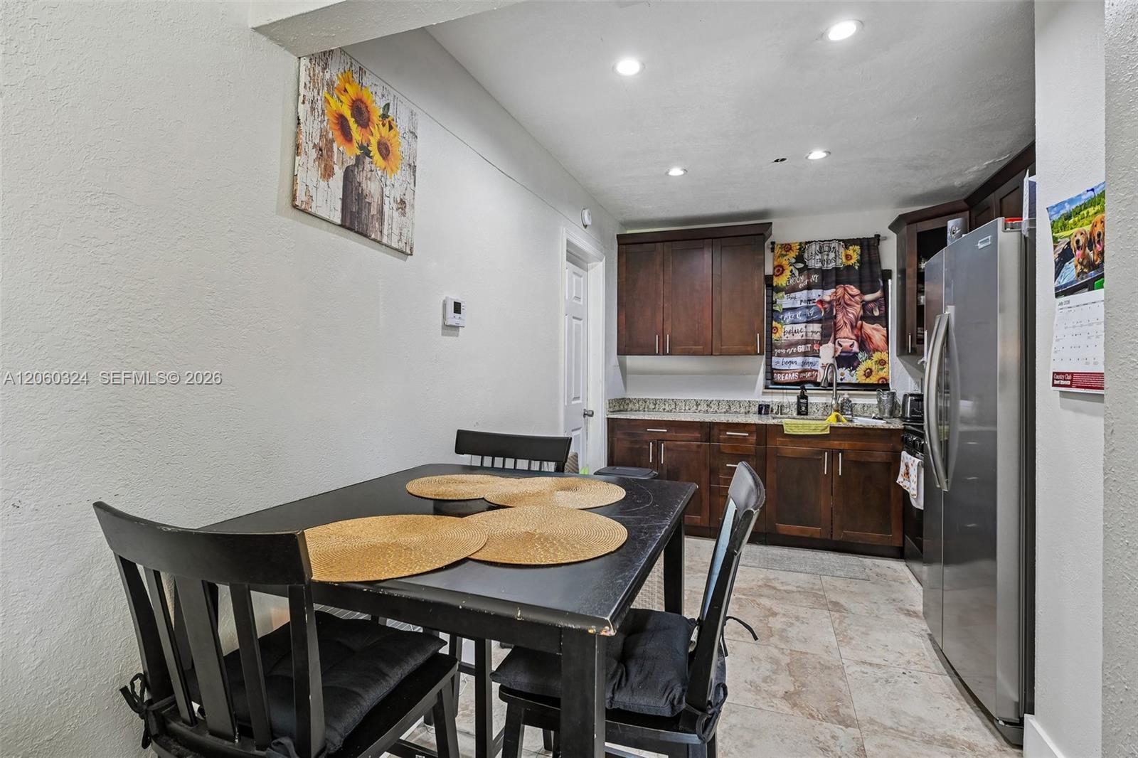   /  1890 sq. ft. $ 2026-07-27 0 foto