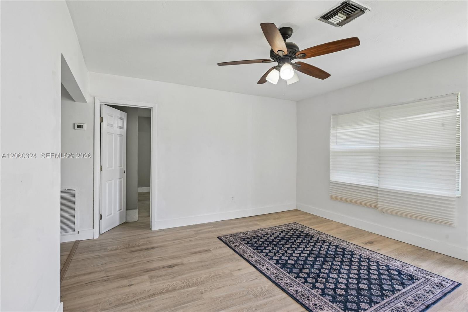   /  1890 sq. ft. $ 2026-07-27 0 foto