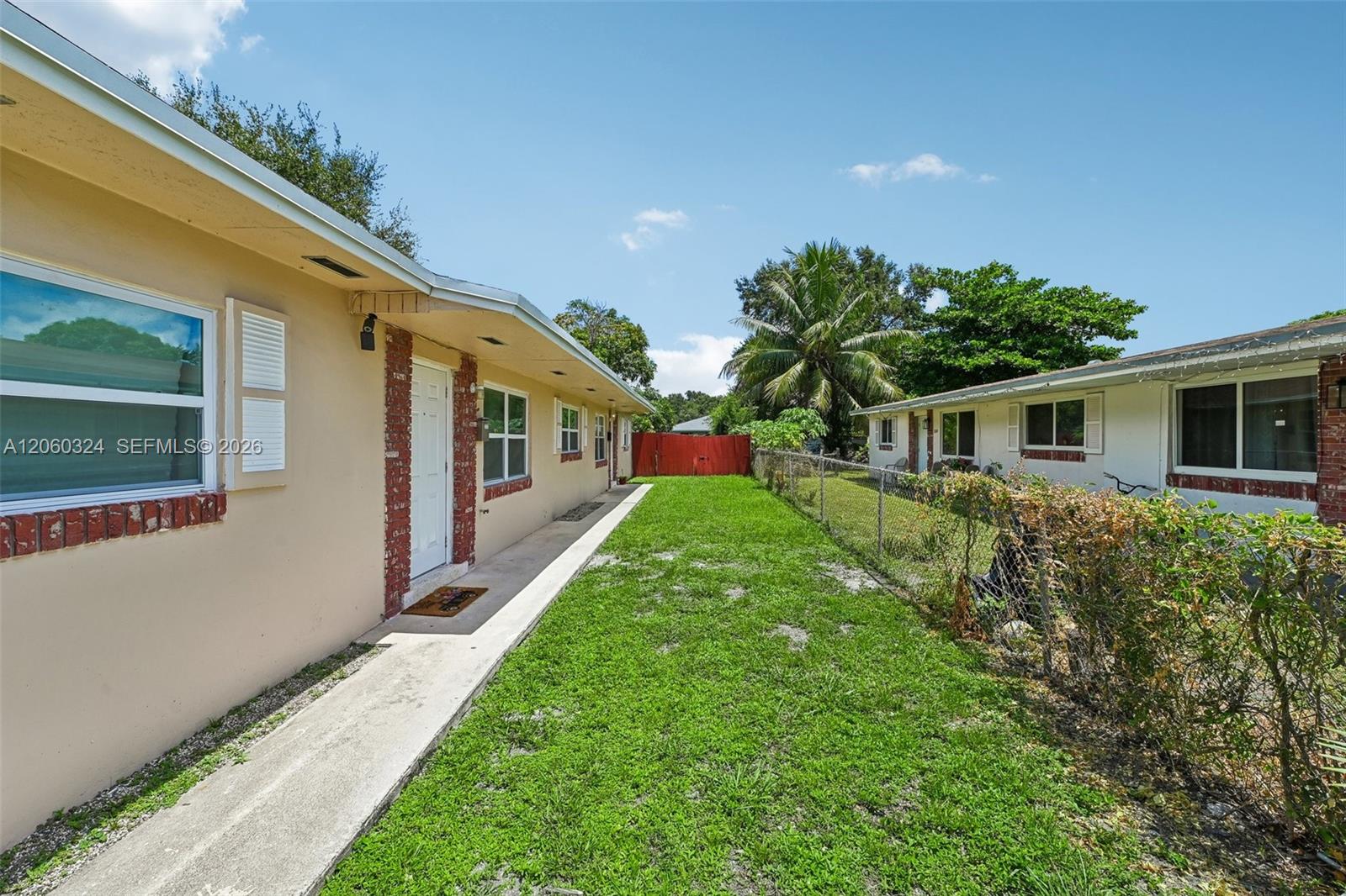   /  1890 sq. ft. $ 2026-07-27 0 foto