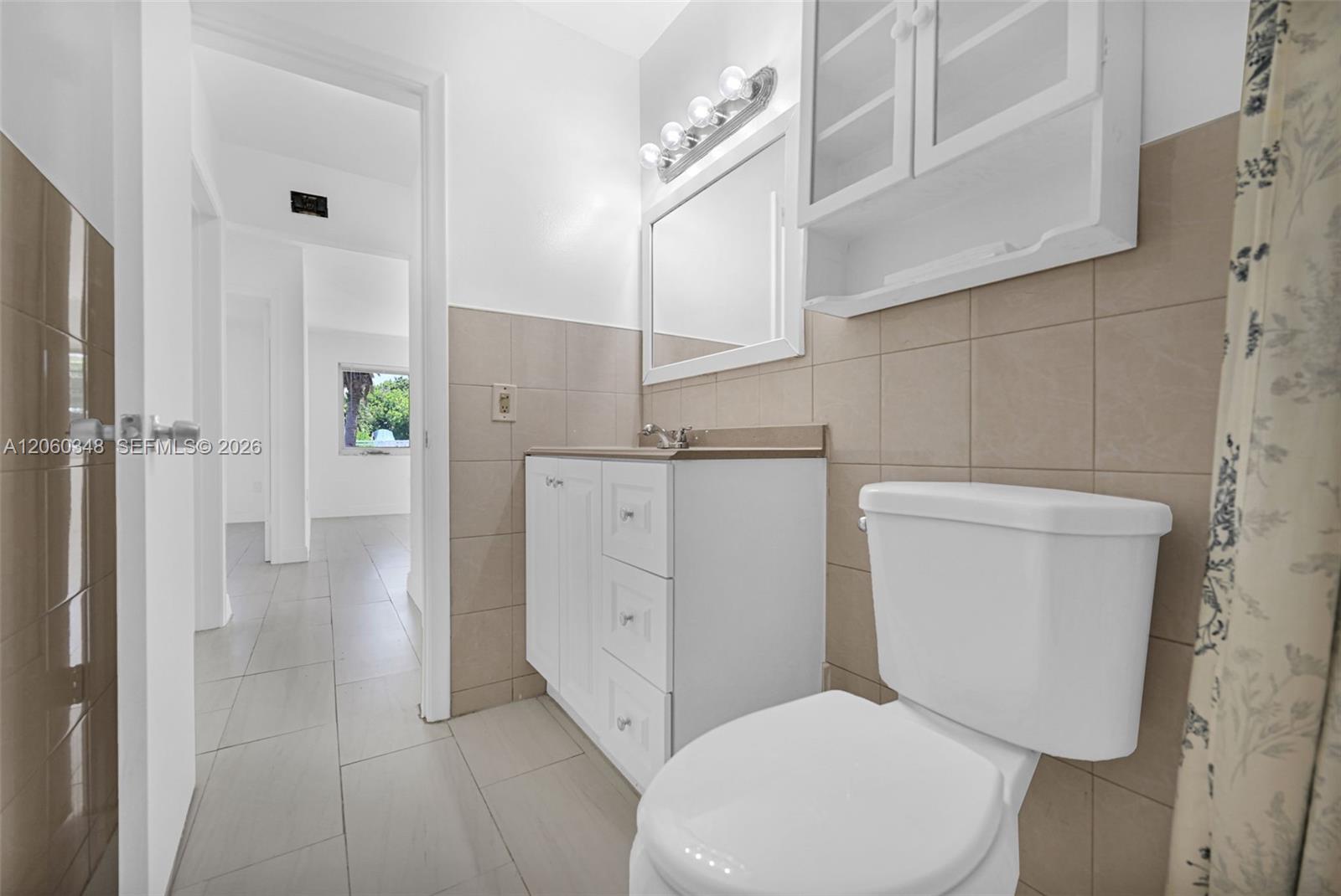   /  2124 sq. ft. $ 2026-07-27 0 foto