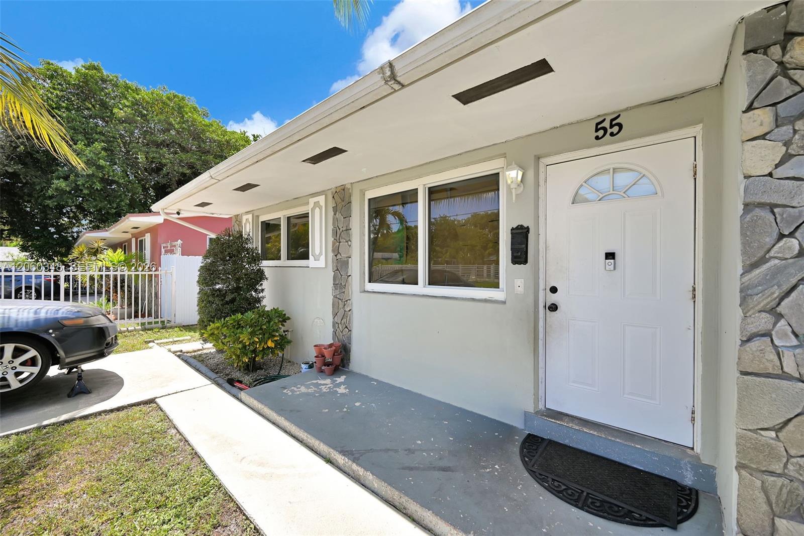   /  2124 sq. ft. $ 2026-07-27 0 foto