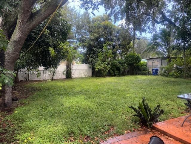 See details 149 2 / 2 1290 sq. ft. $ 2026-07-27 0 Photo