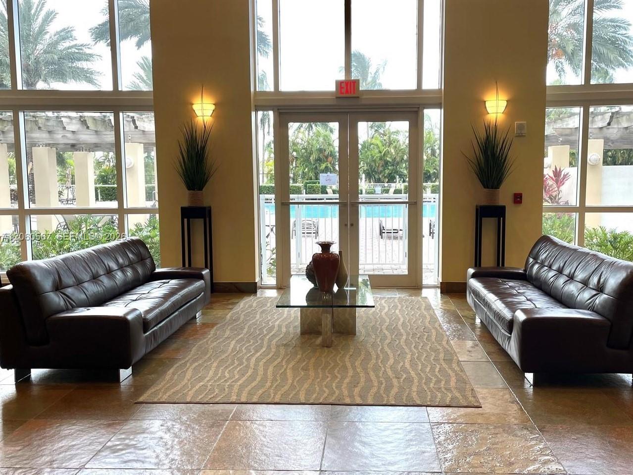 Фото 1745 Hallandale Beach Blvd #1606W, Hallandale Beach, Florida, 33009 -