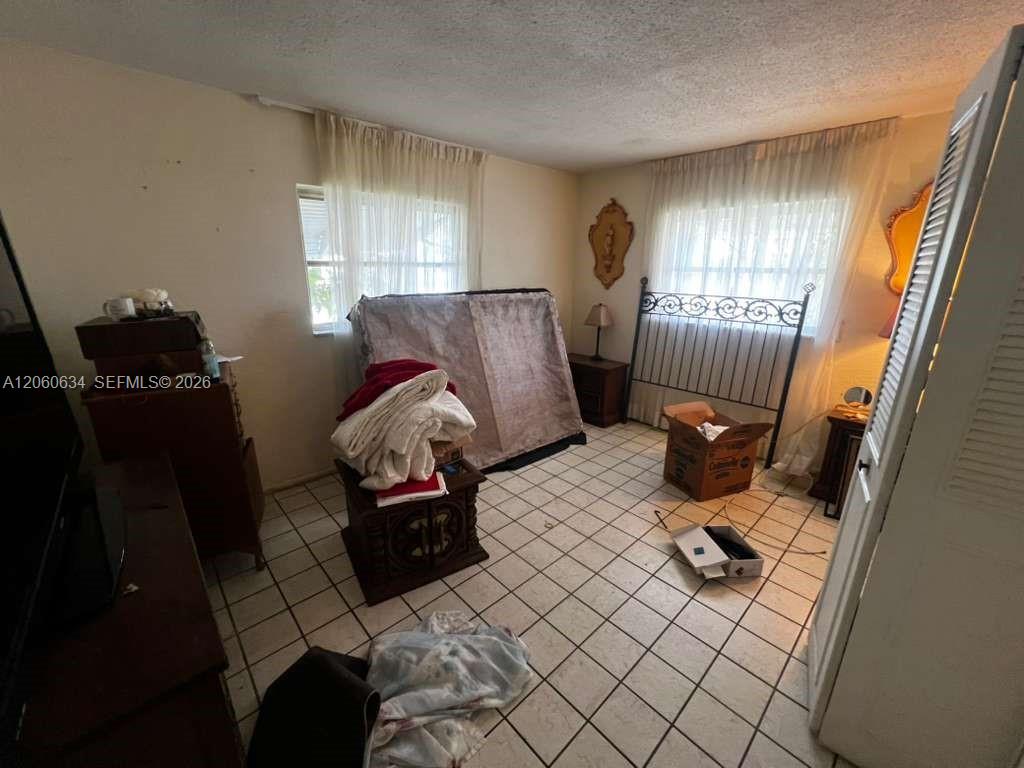 See details 7516 3 / 2 1647 sq. ft. $ 2026-08-21 0 Photo