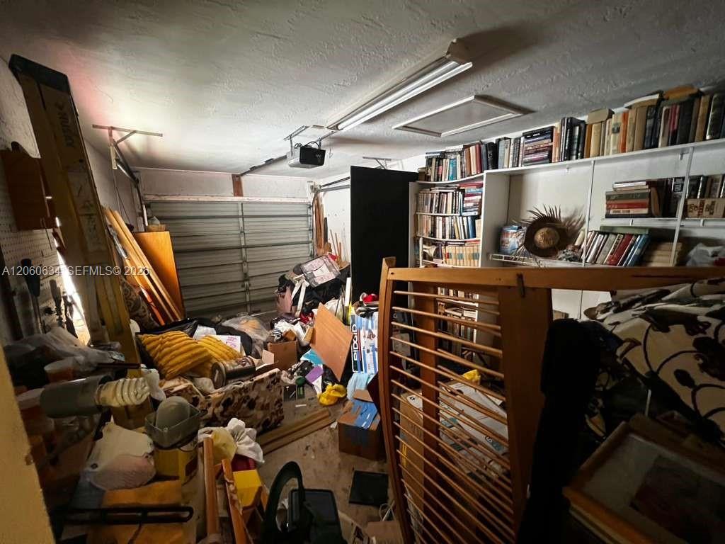 See details 7516 3 / 2 1647 sq. ft. $ 2026-08-21 0 Photo