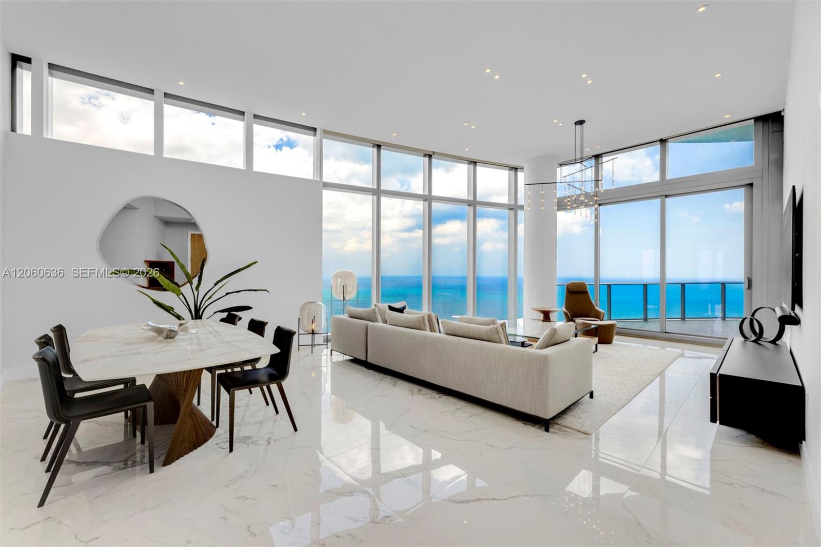 See details 4701 3 / 5 3080 sq. ft. $ 2026-07-27 0 Photo