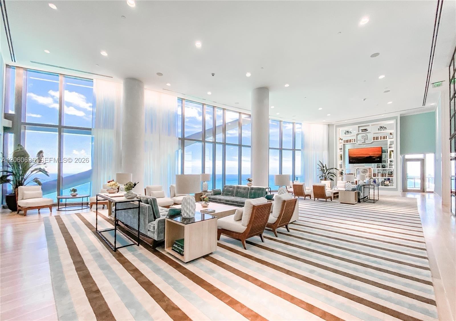 See details 4701 3 / 5 3080 sq. ft. $ 2026-07-27 0 Photo