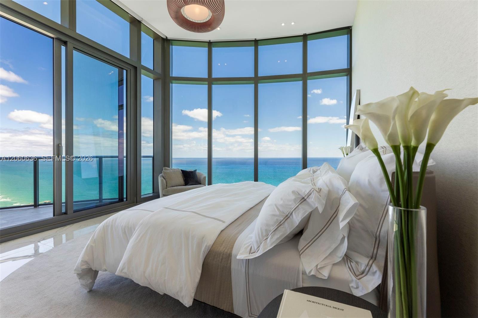 See details 4701 3 / 5 3080 sq. ft. $ 2026-07-27 0 Photo
