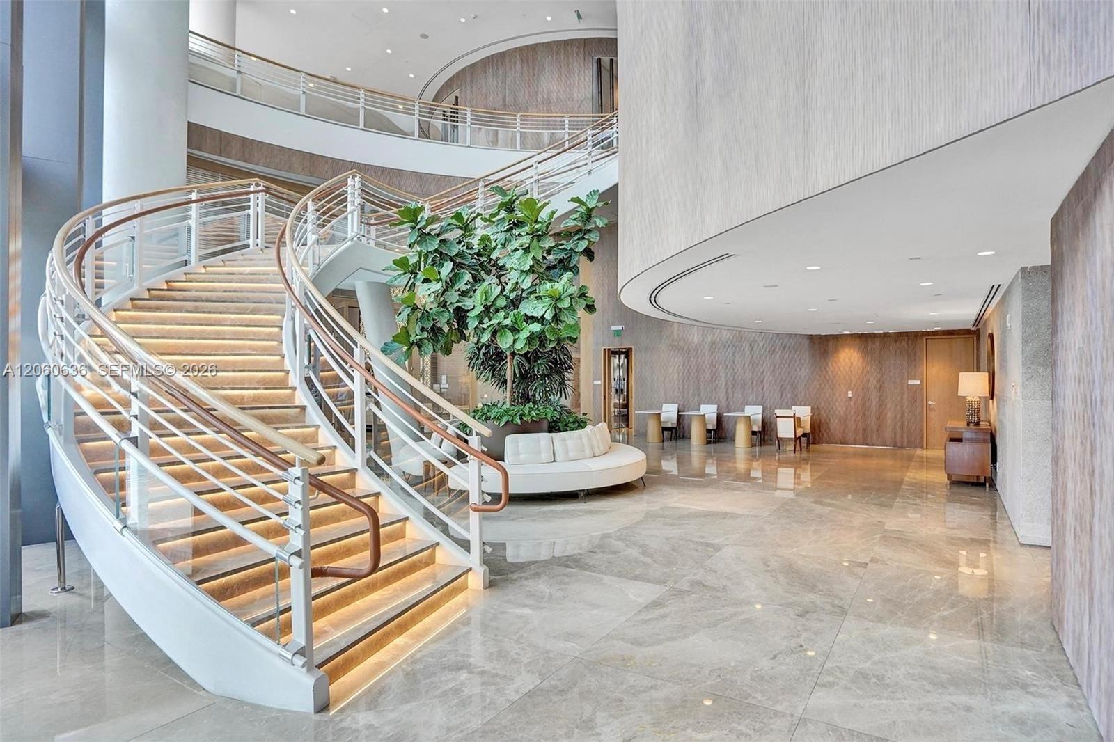 See details 4701 3 / 5 3080 sq. ft. $ 2026-07-27 0 Photo