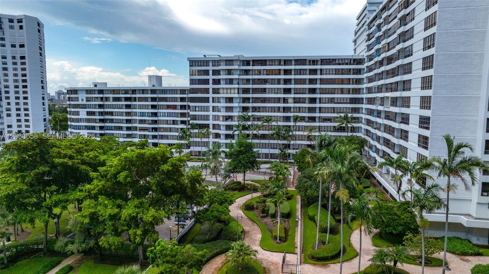 Photo of 2500 Parkview Dr #517, Hallandale Beach, Florida, 33009 -