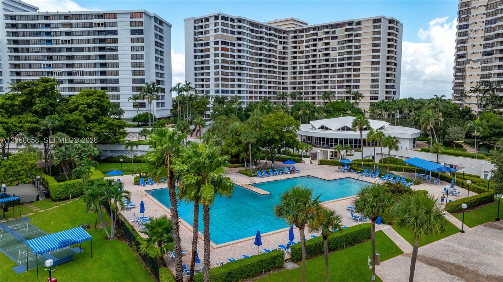 Photo of 2500 Parkview Dr #517, Hallandale Beach, Florida, 33009 -