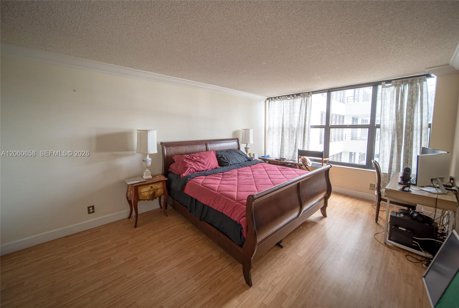 Photo of 2500 Parkview Dr #517, Hallandale Beach, Florida, 33009 -