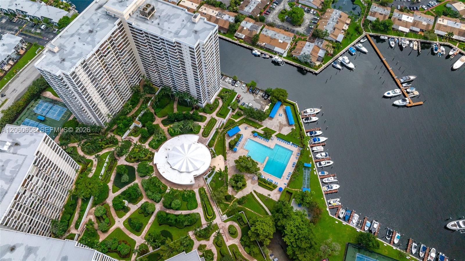 Photo of 2500 Parkview Dr #517, Hallandale Beach, Florida, 33009 -