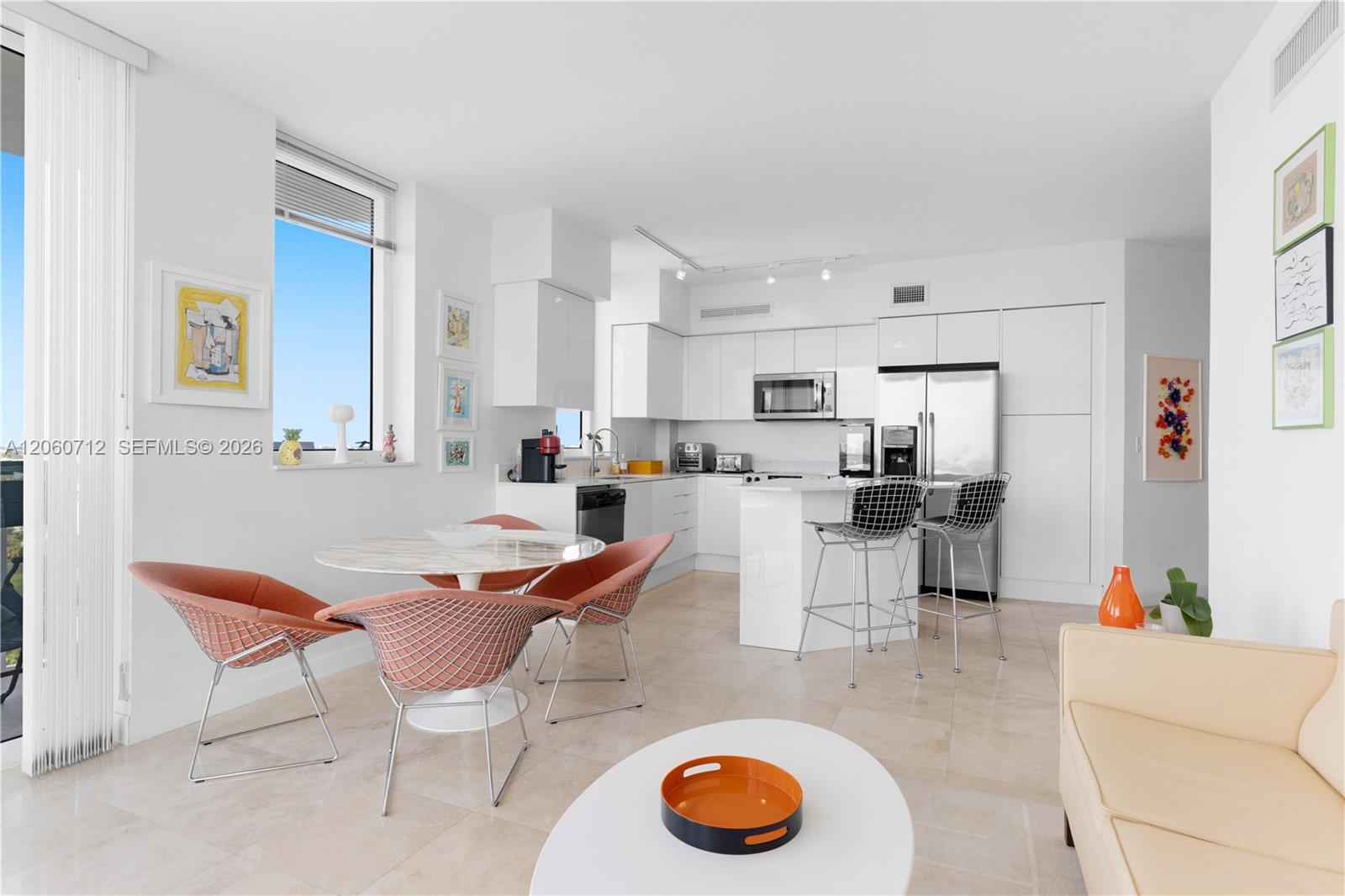 Фото 1745 Hallandale Beach Blvd  #1207W, Hallandale Beach, Florida, 33009 - 