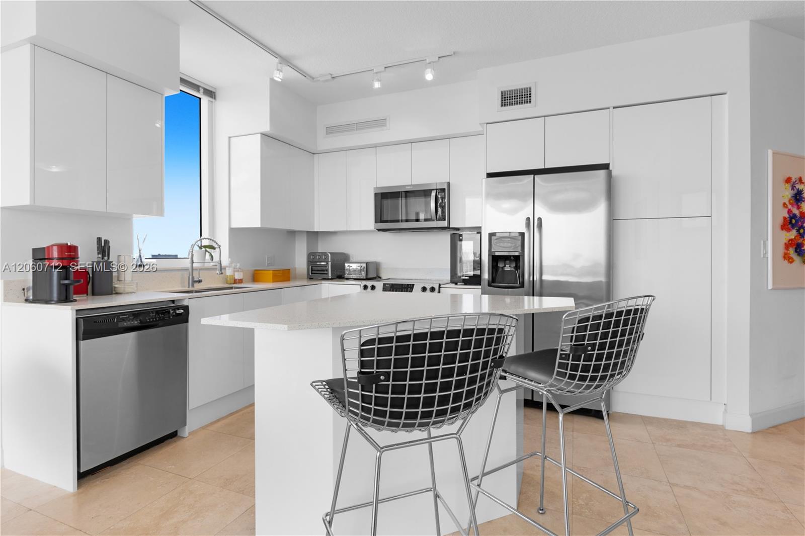 Фото 1745 Hallandale Beach Blvd  #1207W, Hallandale Beach, Florida, 33009 - 