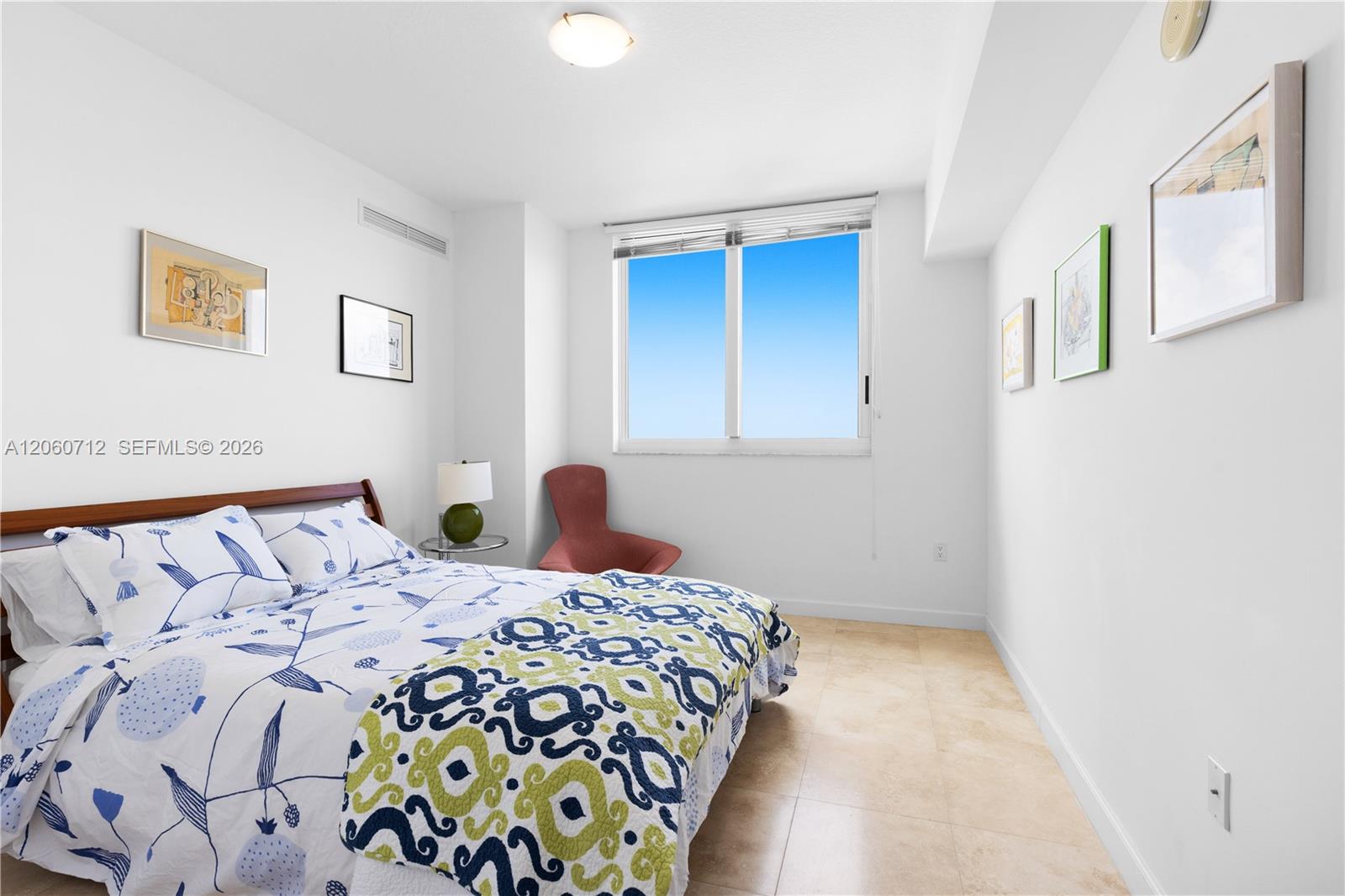 Фото 1745 Hallandale Beach Blvd  #1207W, Hallandale Beach, Florida, 33009 - 