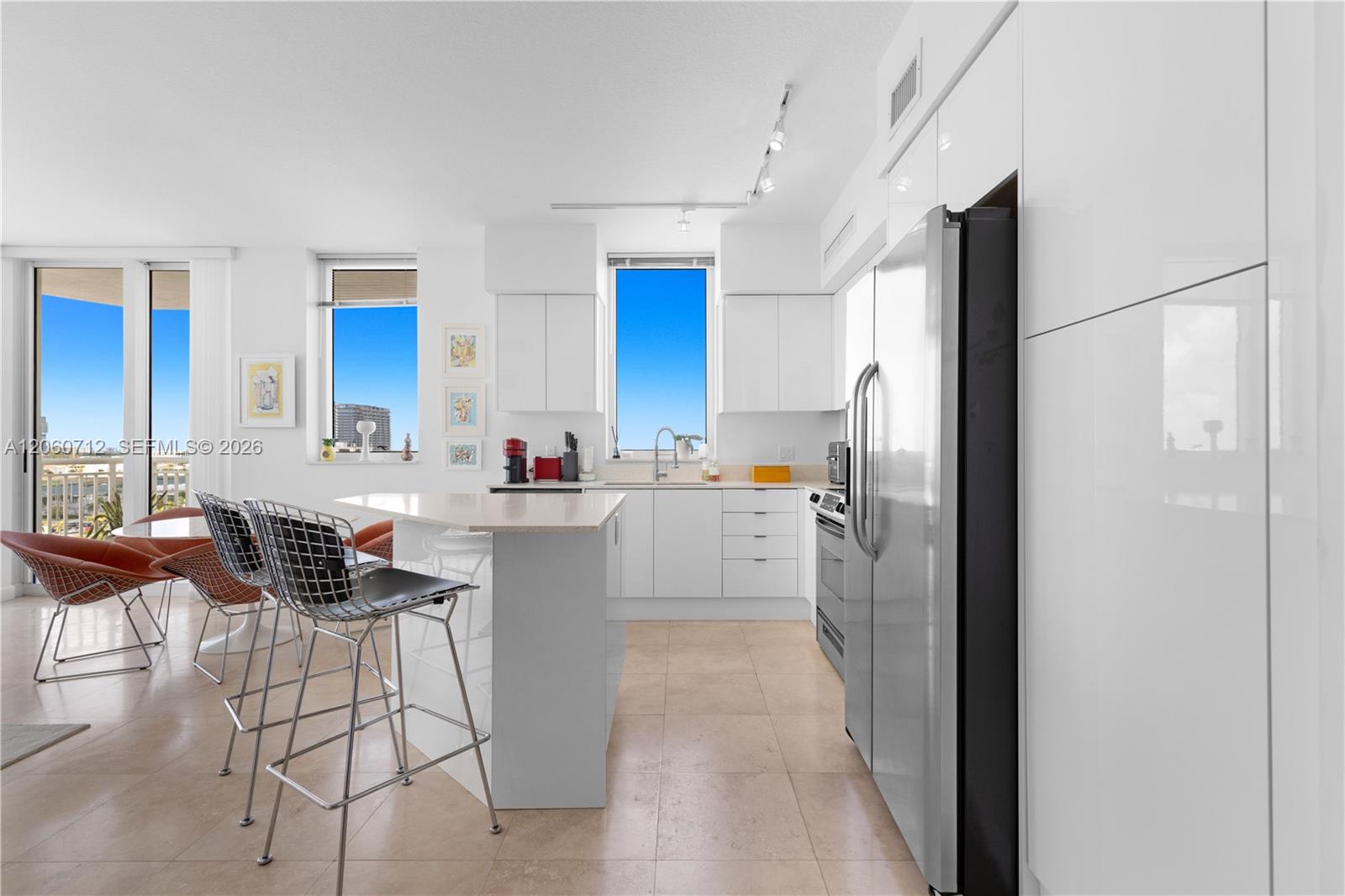 Фото 1745 Hallandale Beach Blvd  #1207W, Hallandale Beach, Florida, 33009 - 
