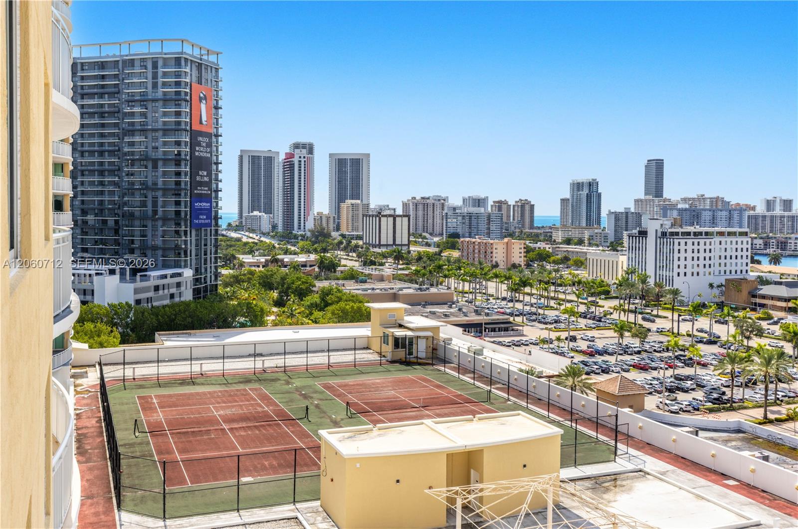 Фото 1745 Hallandale Beach Blvd  #1207W, Hallandale Beach, Florida, 33009 - 