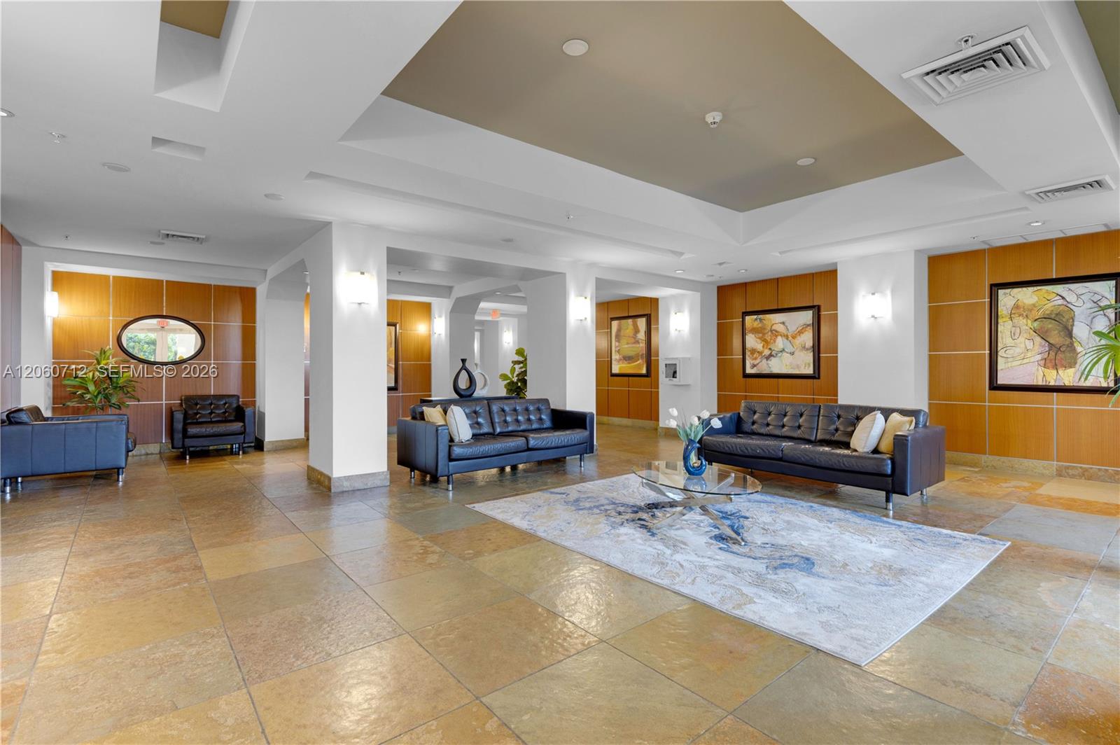 Фото 1745 Hallandale Beach Blvd  #1207W, Hallandale Beach, Florida, 33009 - 