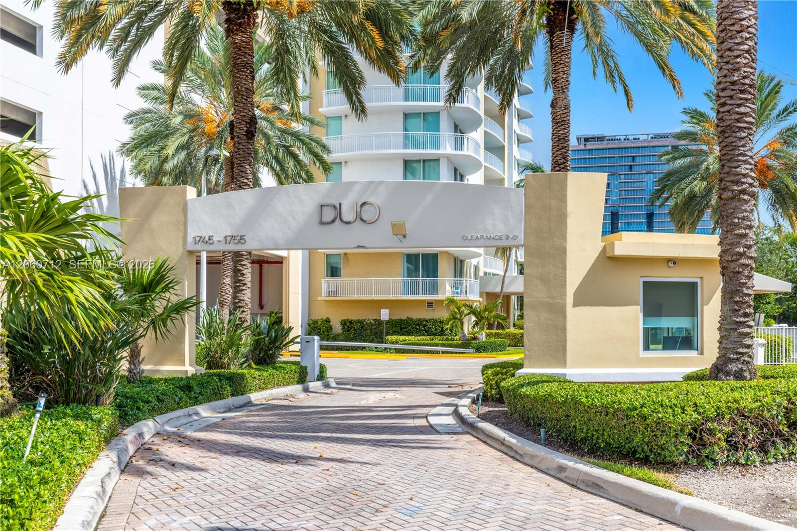 Фото 1745 Hallandale Beach Blvd  #1207W, Hallandale Beach, Florida, 33009 - 