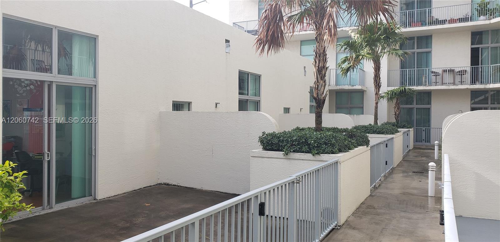 Photo of    #103, Hollywood, Florida, 33020 - 
