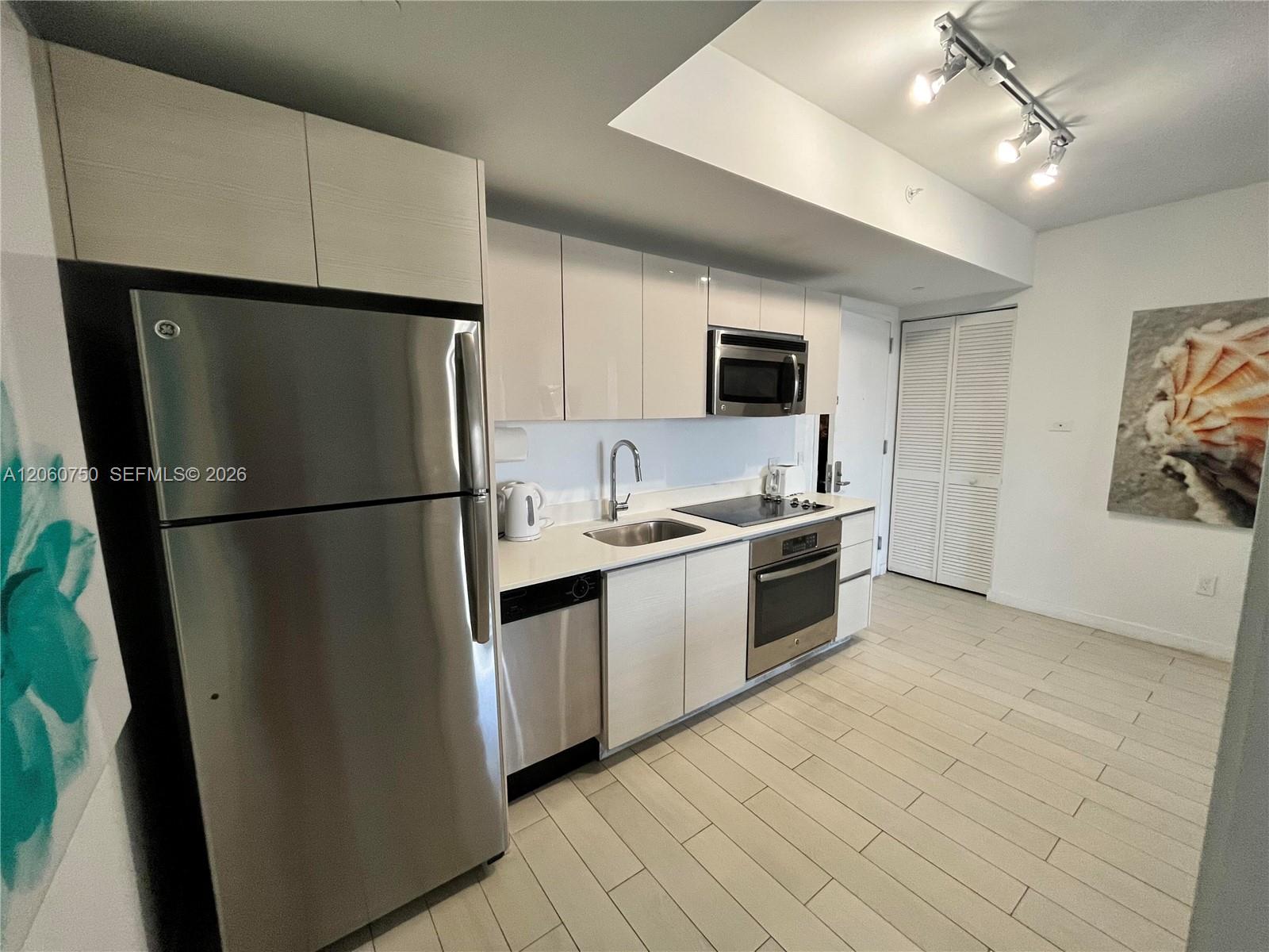 Photo of 2602 Hallandale Beach Blvd #1105, Hallandale Beach, Florida, 33009 -