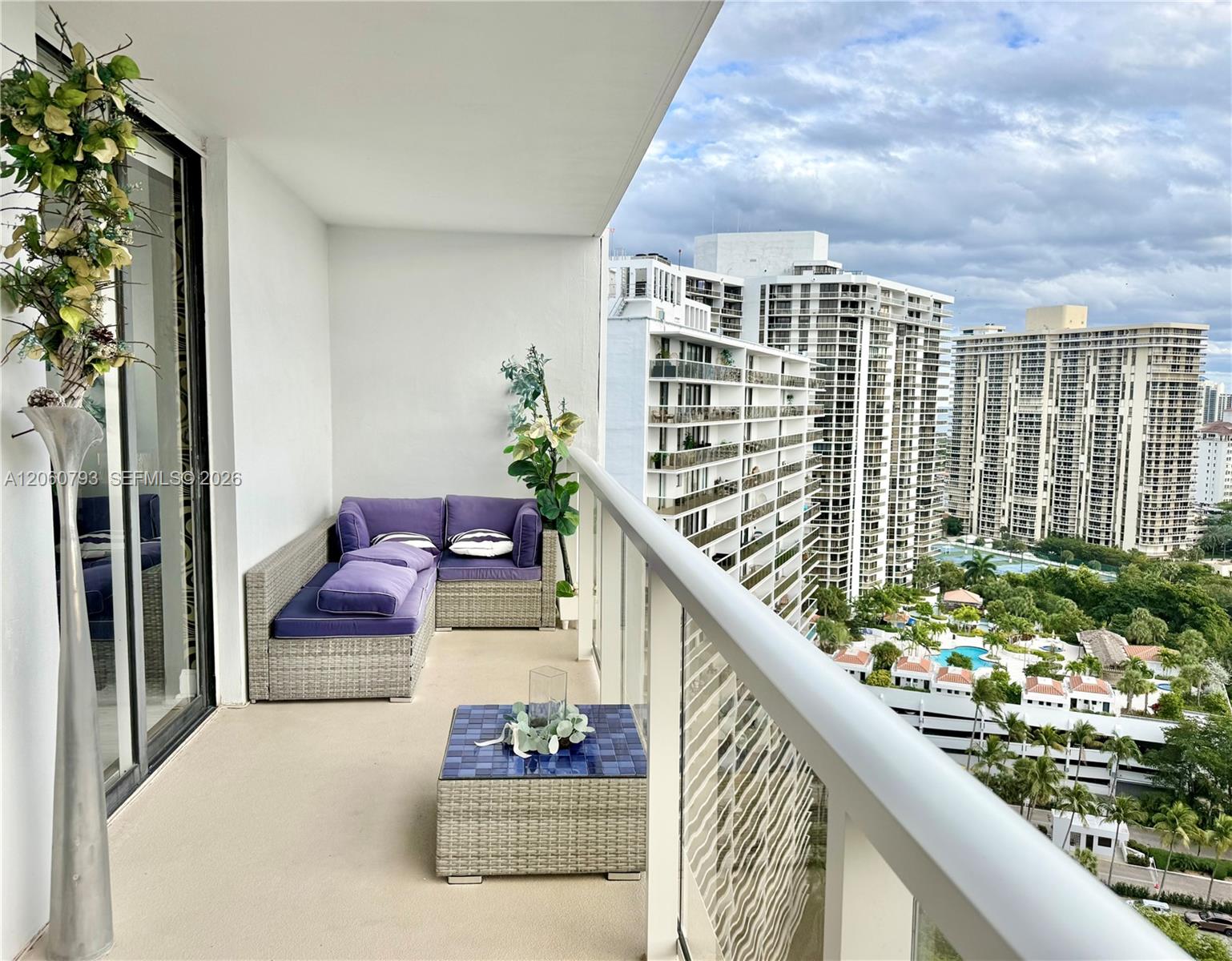 Photo of 3701 Country Club Dr  #2205, Aventura, Florida, 33180 - 