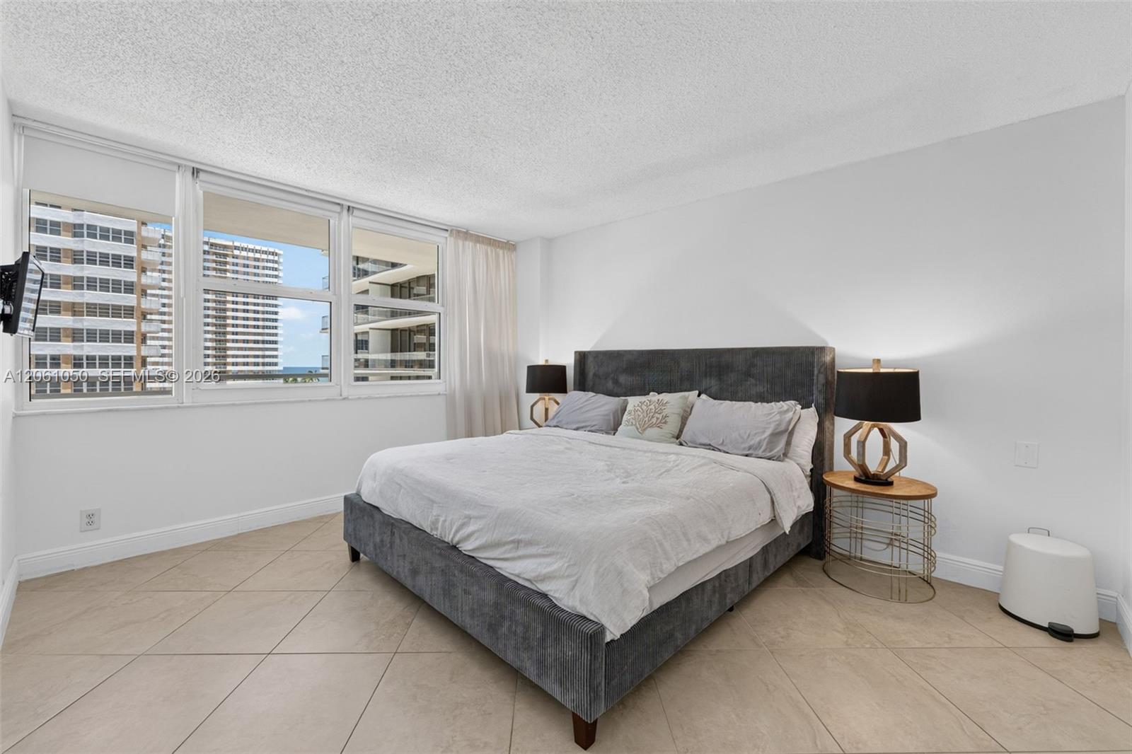 Photo of 2030 Ocean Dr #723, Hallandale Beach, Florida, 33009 -