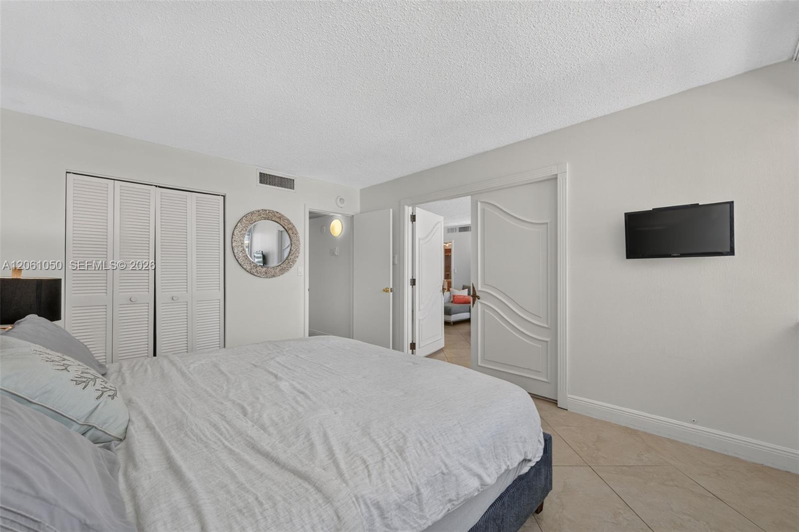 Photo of 2030 Ocean Dr #723, Hallandale Beach, Florida, 33009 -