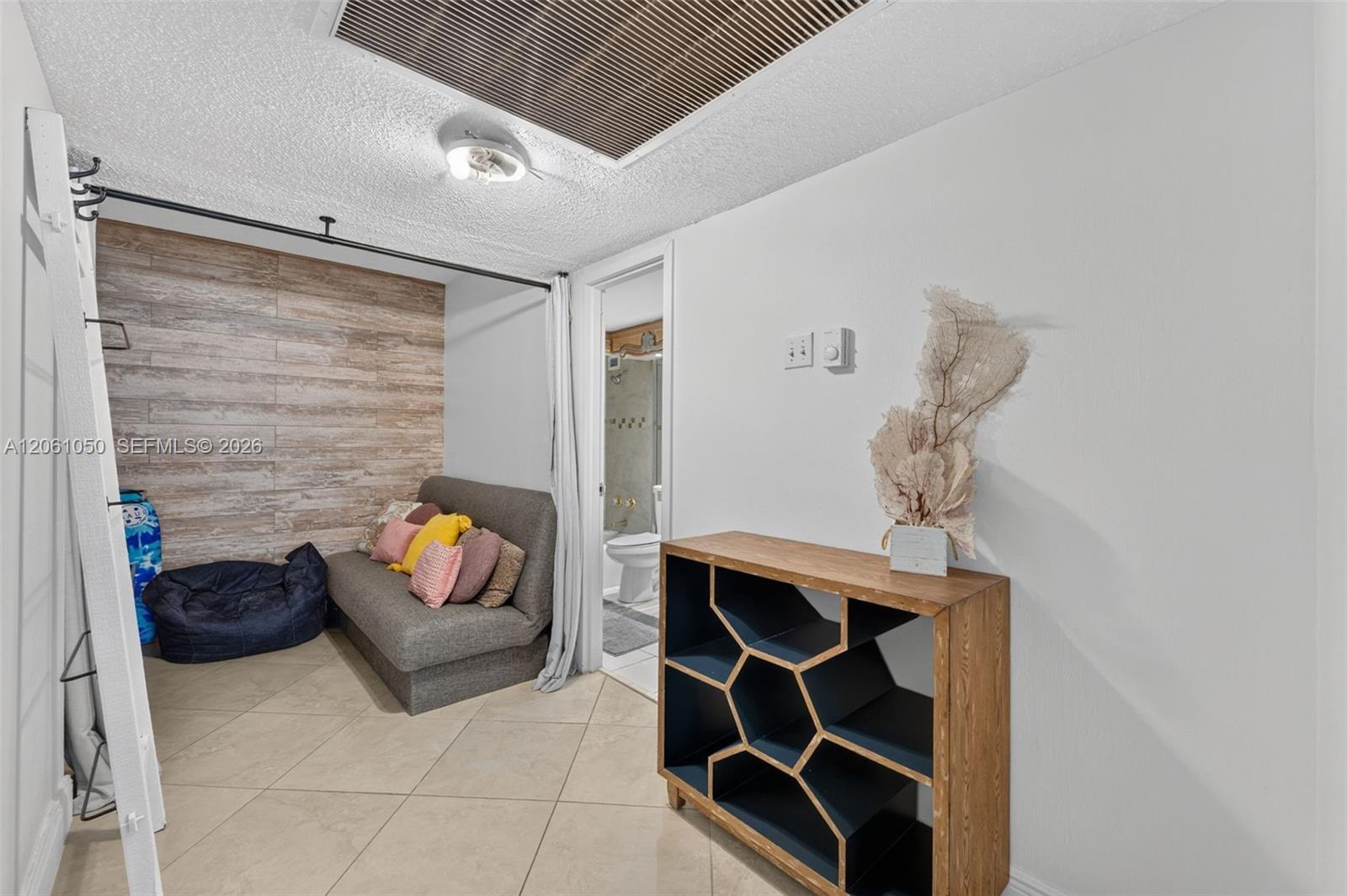 Photo of 2030 Ocean Dr #723, Hallandale Beach, Florida, 33009 -