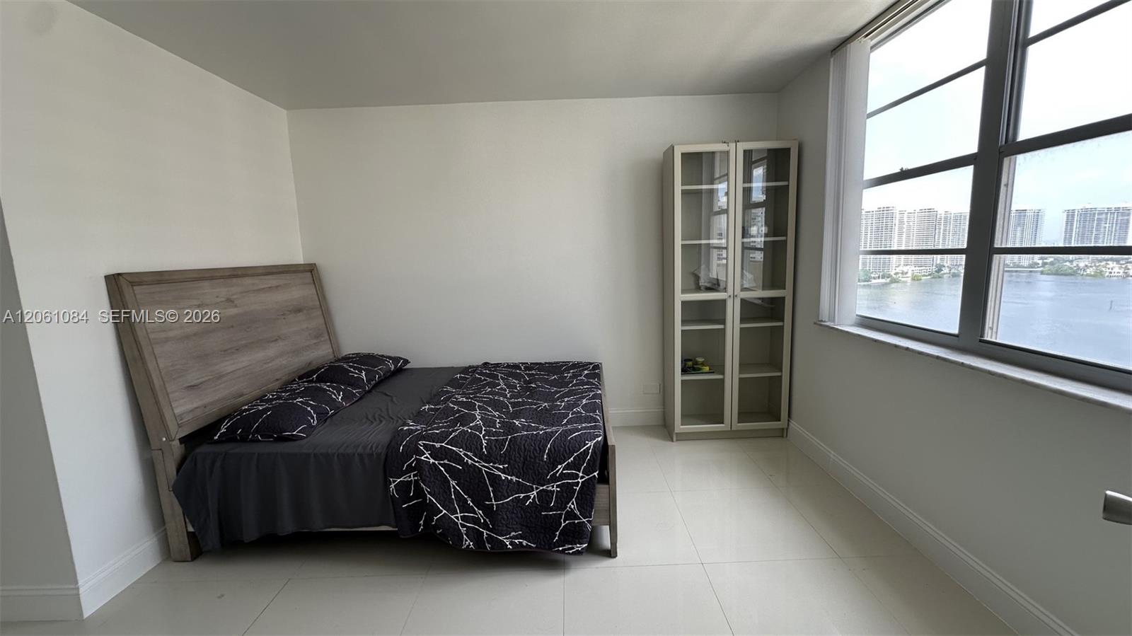 1808 2 / 2 1087 sq. ft. $ 2026-08-06 0 Photo